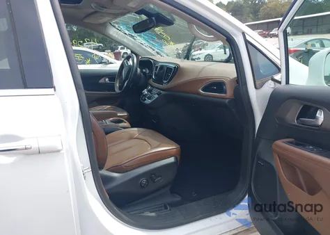 2018 Chrysler Pacifica Limited from USA, damaged, VIN 2C4RC1GG5JR338511